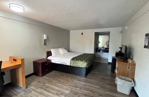 Washington Hotel | Rodeway Inn Washington PA