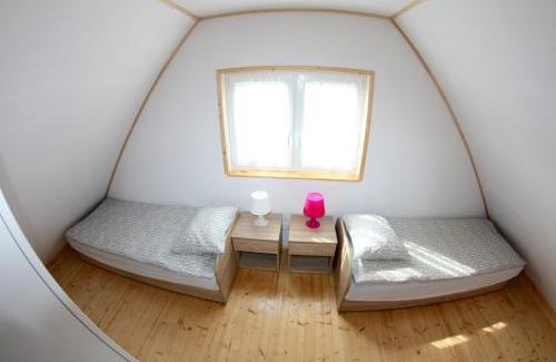 Ustka Cabin | Rodzinna Kraina