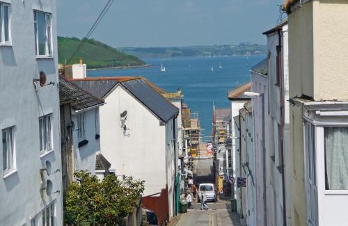 Mylor Churchtown House | Roland Cottage