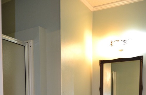 Heber Springs Cabin | Rollin' With the Flow Cabin with Private River Dock