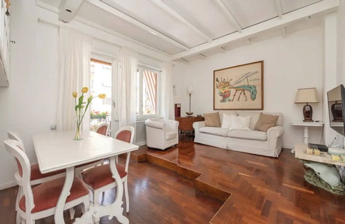 Camilluccia Apartment | Roma Chic Flats Monte Mario