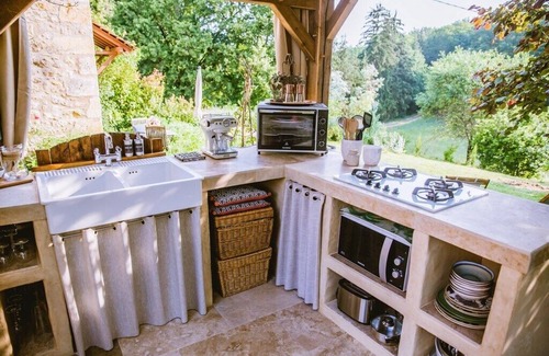 Beaumont-du-Perigord House | Romantic stay with spa, sauna and home cinema