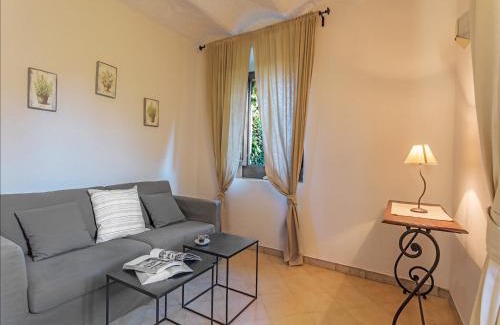 Santa Caterina Dello Ionio Marina Villa | Romantic Beachfront Getaway