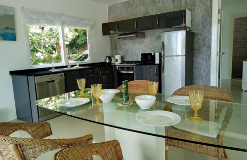 Ko Lanta Villa | Romantic Beach-Front Pool Villa-3