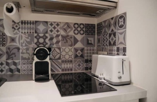 Villejuif Apartment | Romantic & connected 10 min from line 14 + parking lot