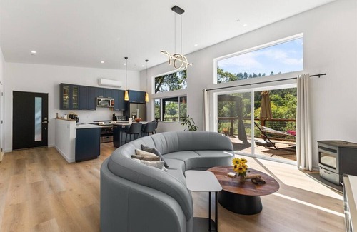 Guerneville House | Romantic Contemporary home with shaded Riverfront and home office