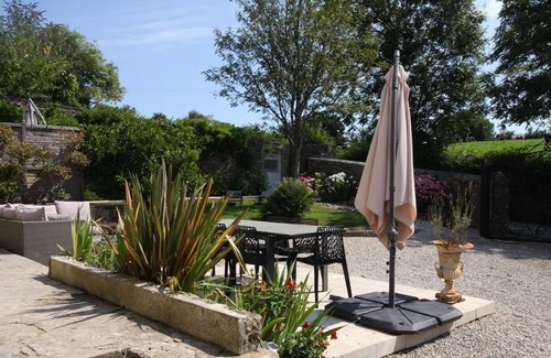 Tamerville Cottage | Romantic cottage with SPA & Sauna, 15 min from the sea and from Cherbourg