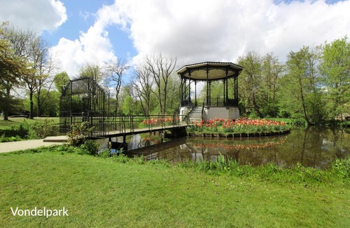 De Pijp Bed & Breakfast | Romantic ground floor suite in Pijp near Sarphatipark