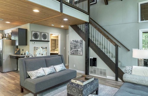 Wright City Ski Chalet | Romantic Innsbrook Woodland Escape