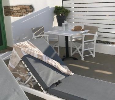 Ios Town Apartment | Romantic loft 2