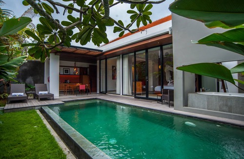 North Legian Villa | Romantic one bedroom private pool villa in the heart of Legian