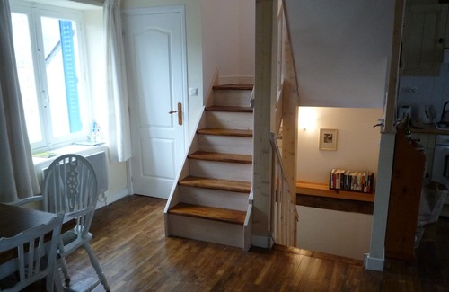 Guemene-sur-Scorff Cottage | Romantic, renovated Cottage In Medieval Village For 6 - Private Walled Garden