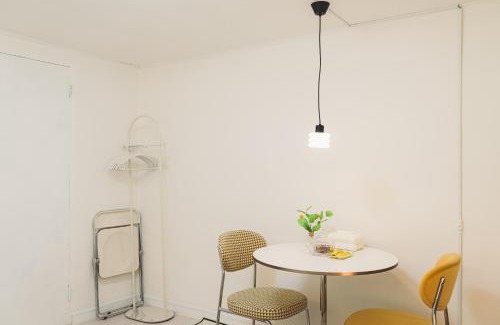 Cheonho-dong Apartment | Romantic Terrace, 4people,2beds 2rooms, Jamsil Station, Lotte World, KSPO Dome