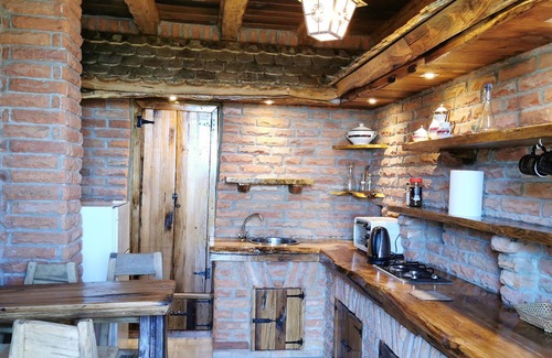 Rijeka House | Romantic vacation in a rustic house in a quiet location near Rijeka.