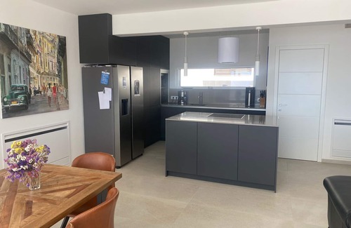 Klenovica Villa | Romantic villa right by the sea with heated private pool