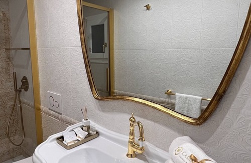 Francavilla Fontana Bed & Breakfast | Romantica ed elegante suite semi centrale