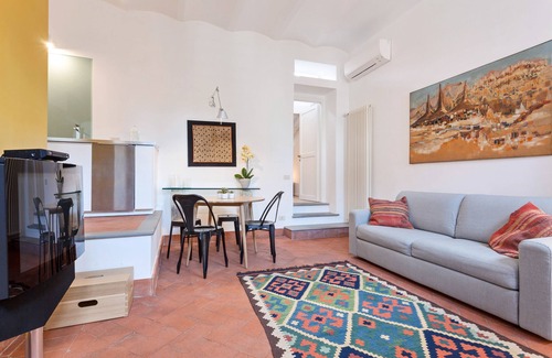 Rione VI Parione Apartment | Rome as you feel - Baullari with Terrace