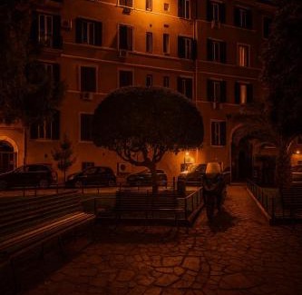 Pigneto House | Rome Termini Caesar Color Suite