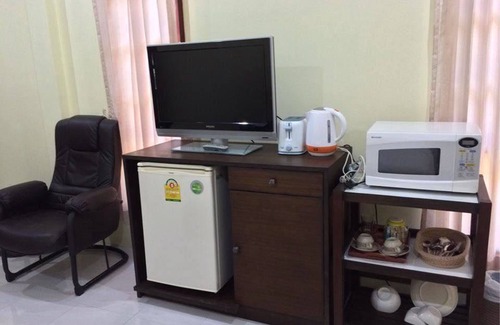 Cherngtalay Hotel | Ron's Bungalow