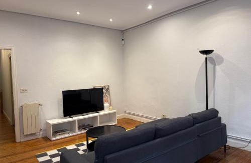 Bilbao Old Town Apartment | Ronda Bat