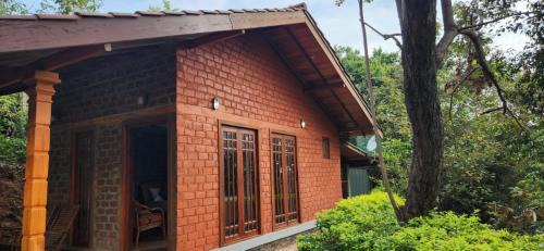 Trincomalee Ski Chalet | Roo hills sea view chalet