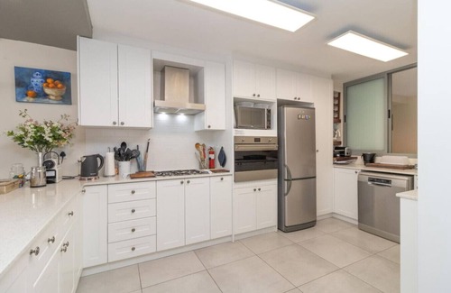 Voelklip Apartment | Rooftop Terrace | Grotto Beach | Exquisite ocean views
