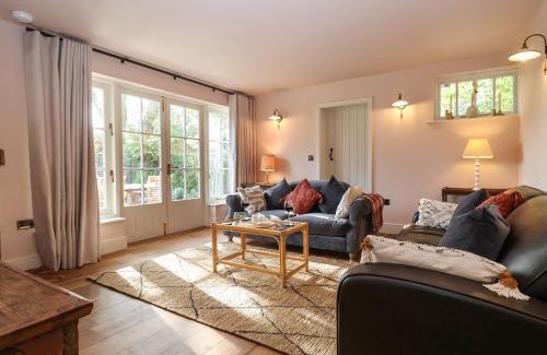 Saxmundham House | Rookery Cottage
