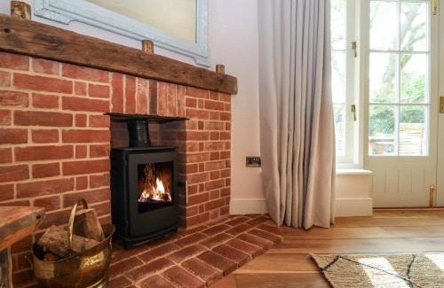 Saxmundham House | Rookery Cottage