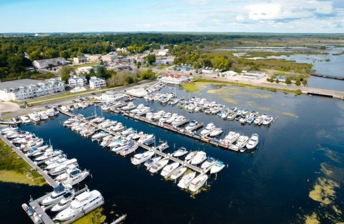 Whitehall Apartment | Room #13