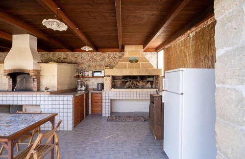 Borgagne Villa | Room 'Anna's House - Conchiglia' with Wi-Fi and Air Conditioning