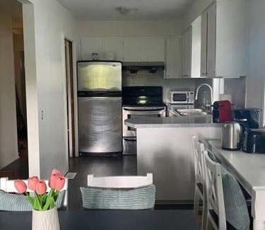 Kitsilano House | Room in an upper level 4 bedroom-1bathroom home on a quiet tree lined street