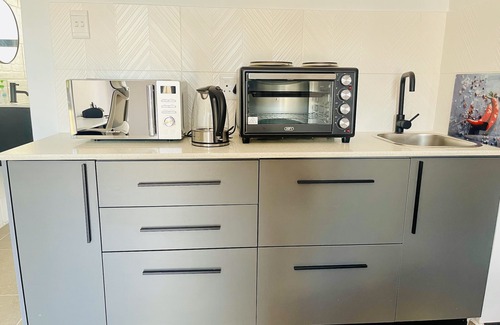 Northam House | Room in B&B - Trendybliss Guest House - N0295