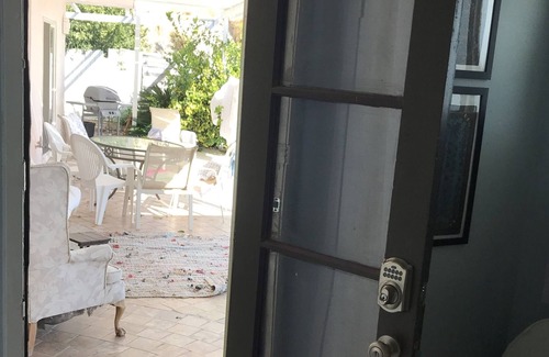 Desert Hot Springs Bed & Breakfast | Room in Mid Century Modern Desert Home