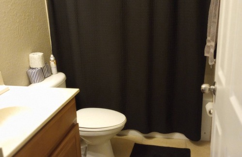 Patterson Groves House | Room in spacious house with pool. Ideal for travel nurses & work-cation