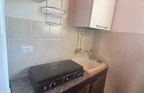 Gioiosa Marea House | Room-michelangelo House, Bilo