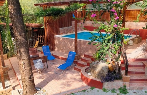 Gioiosa Marea House | Room-michelangelo House, Bilo