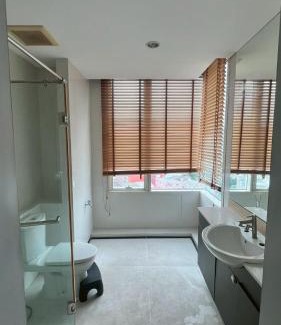 Bang Lamphu Lang Apartment | Room near Iconsiam 2km