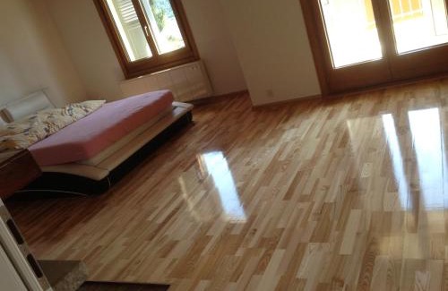 Bolligen Apartment | Room near the station Bolligen