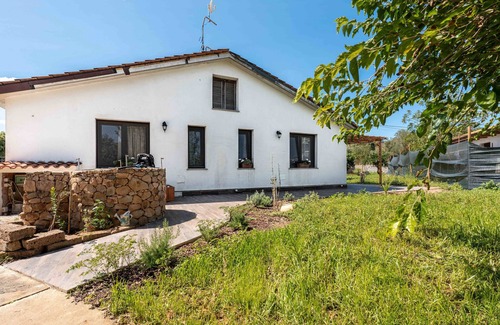 Villacidro Apartment | Room 'Su Carinniu n.1'