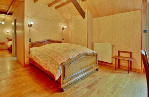 Aspin-en-Lavedan Bed & Breakfast | Room the Suite 6 people