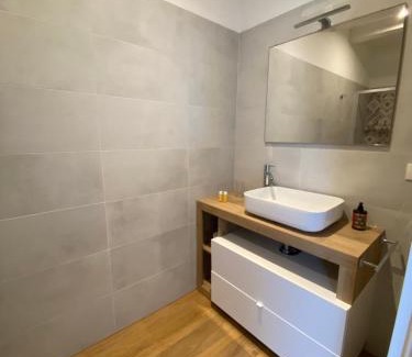 Treviso House | Room259