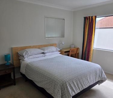 Epsom House | Rooms in an Epsom House