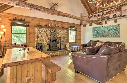 Town of Colchester Cabin | Roscoe Retreat: 3 Mi to Beaverkill River Fishing!