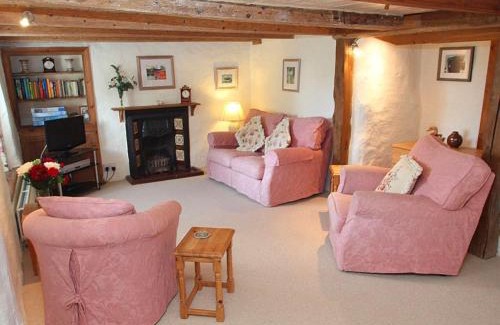 Manaccan House | Rose Cottage