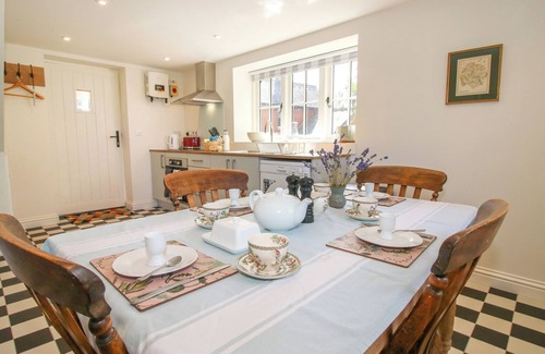 Garway Cottage | Rose Cottage