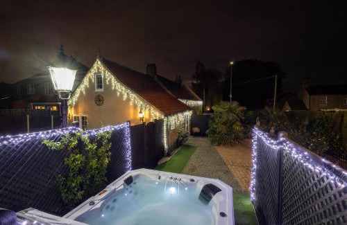 Skegby House | Rose Cottage