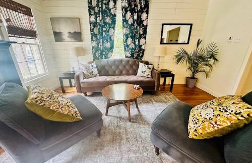 Rosedale House | Rosedale Bungalow