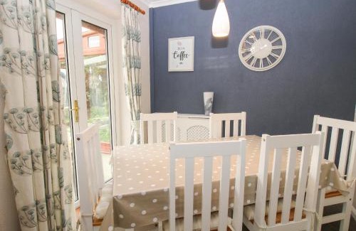 Ludlow House | Roseland
