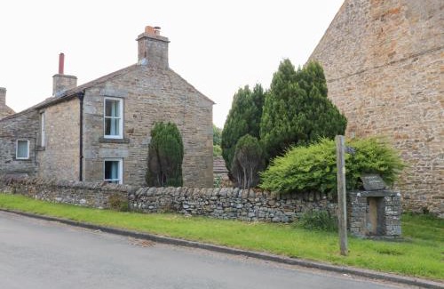 Redmire House | Rosemary Cottage