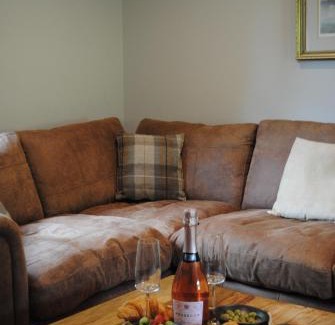 Holestone Moor House | Rosemary cottage -Your Cozy Countryside Escape, Matlock